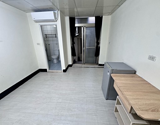 近台中火車站.超多咖啡廳,民權路獨洗曬 - Image 4