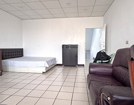 holy哥近台元科技走路2分鐘~中山路無電梯2房可租補報稅 - Image 3