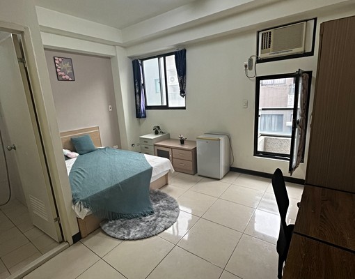 嶺東科大精密園區大立光旁.雙人床有陽台 - Image 5