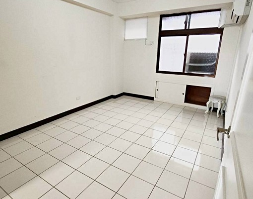 ✨四維國小旁✅台水電✅天然瓦斯✅超大空間好使用空屋 - Image 7