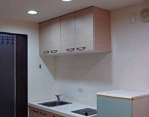 新川普|精美挑高樓中樓|含管(護城河旁景觀機能絕佳套房) - Image 1