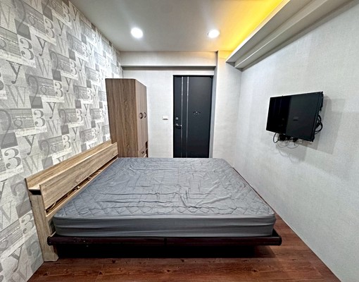 松山🚝變頻冷氣掀床收納🌟陽台獨洗曬✅近捷機能佳 - Image 2