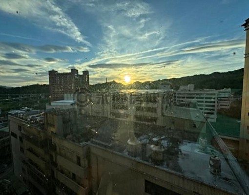 高樓景觀兩房｜飯店式管理、採光極佳、附冷氣與廚具 - Image 11