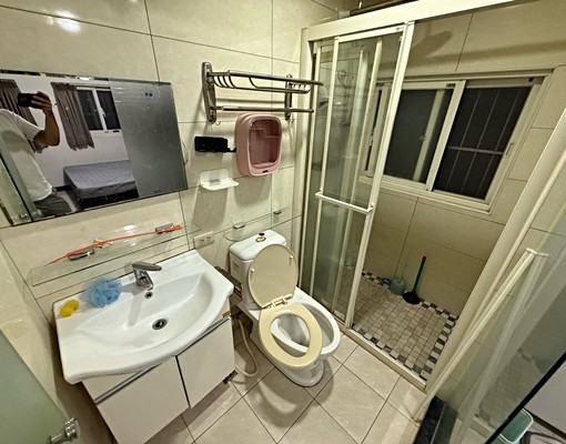 精緻套房⭐有對外窗⭐公共洗衣機⭐禁止寵物⭐速洽 - Image 2