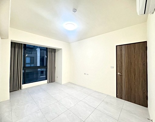 全新✨沙鹿5房4衛浴透天✅租補✅貓咪✨沙鹿市區✨沙鹿火車站✨ - Image 9