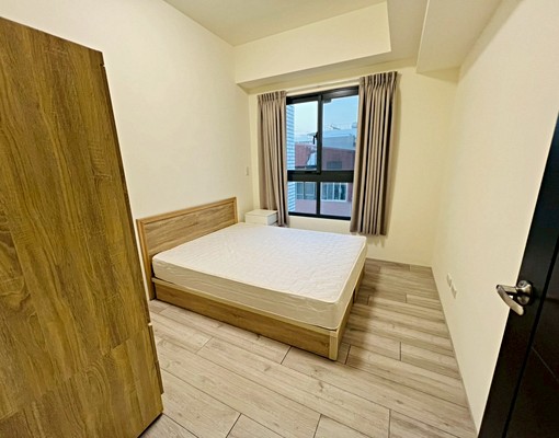 親家福星道一房一廳含車含管家具全套附電視 - Image 6