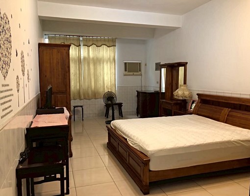 都會公園捷運站旁,走路一分鐘,套房. - Image 10