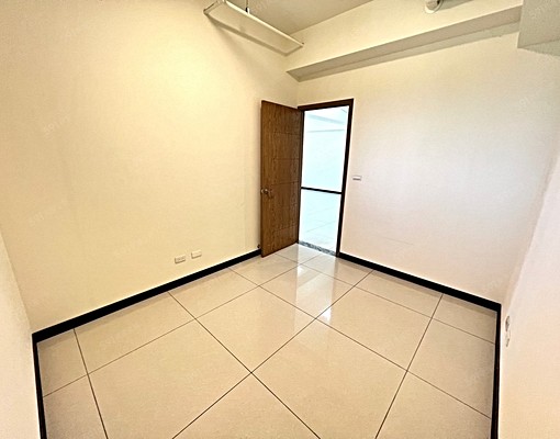 可報稅,前後陽台採光佳。景觀戶,歡迎公司承租 - Image 10