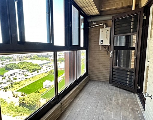 可報稅,前後陽台採光佳。景觀戶,歡迎公司承租 - Image 13