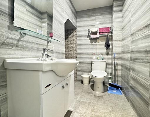 崇蘭國小2樓優質辦公室出租(辦公室、工作室、美容室、教學室) - Image 6