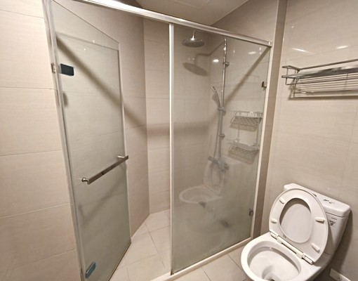 榮馥大院2房不含管理費.車位可租.可以寵物 - Image 7