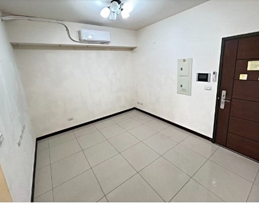 洲子洋⭐未來之都⭐電梯兩房⭐可補助寵物⭐含管理費車位⭐ - Image 1