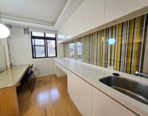 大坪林捷運小公寓🌟超大陽台🌟適合小家庭 - Image 3