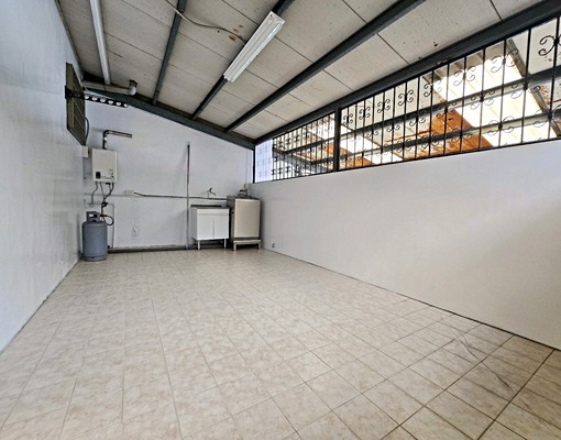 大坪林捷運小公寓🌟頂樓超大陽台🌟適合小家庭 - Image 8