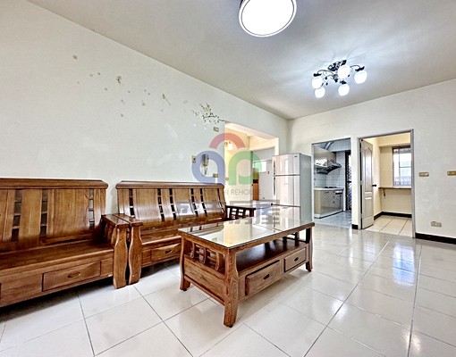 中科東海,漂亮簡配三房,含管含車,可租補.入戶籍,可寵 - Image 3