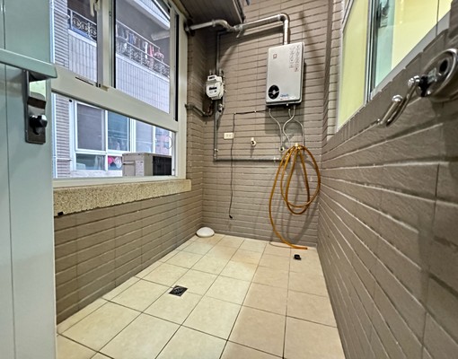 綠園道溫馨出租三房+車位開29000元 - Image 11