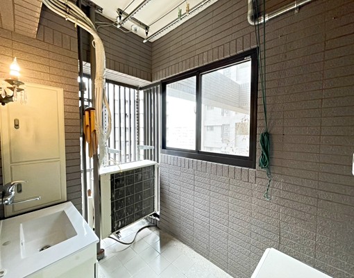 可租補🌟君悅文心百萬裝潢豪華宮廷三改二雙平車🌟 - Image 13