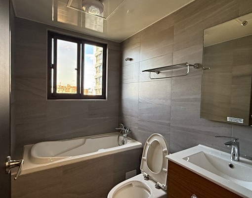 鴻築鴻典景觀3房車含管 - Image 8