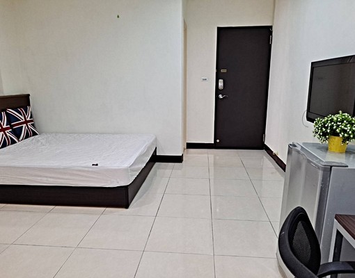 陽台套房近成大成醫夢時代 - Image 2