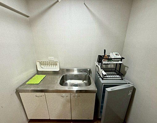 松山❣️獨立陽台洗曬~有垃圾代收!雙鐵共構、採光通風、家具新 - Image 8