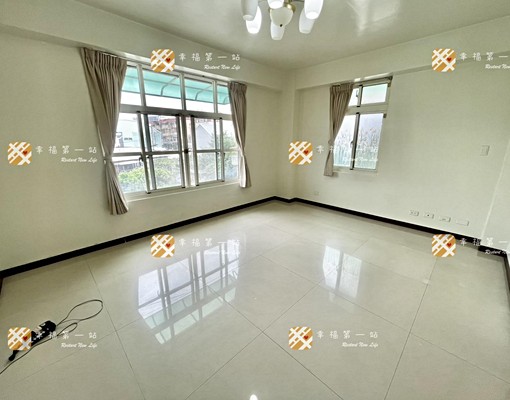 北屯區新整理透天✨水湳4房門口雙車位✨可租補入戶 - Image 8