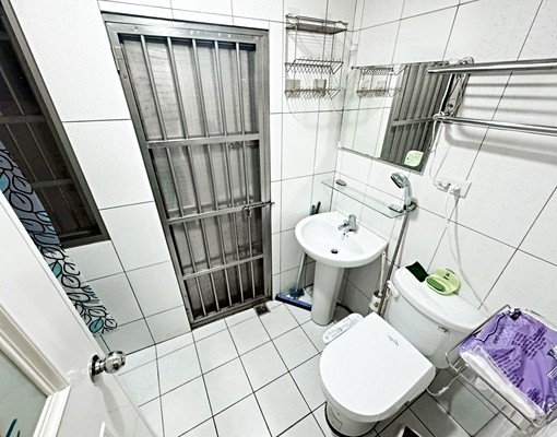 捷運頂溪旁◆女性套房◆獨洗垃圾代收★採光對外窗 - Image 5