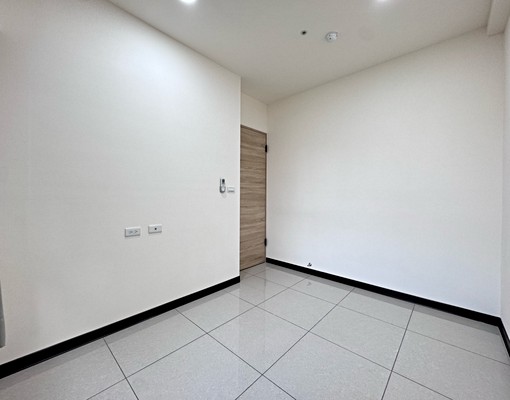 【可租補】|✨大3+1房|全新裝潢|Costco旁【誠可議】 - Image 11