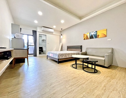 可租補😍爬梯4樓超大空間陽台獨洗雙層大冰箱流理台微波爐 - Image 2