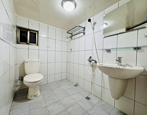 ⭐️三重三和路二段🔥全聯就在隔壁🏠2房2廳附頂樓露臺⭐️ - Image 14