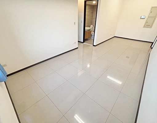 梧棲清水長虹天擎💎便宜兩房❤空屋含平車位❤ - Image 6