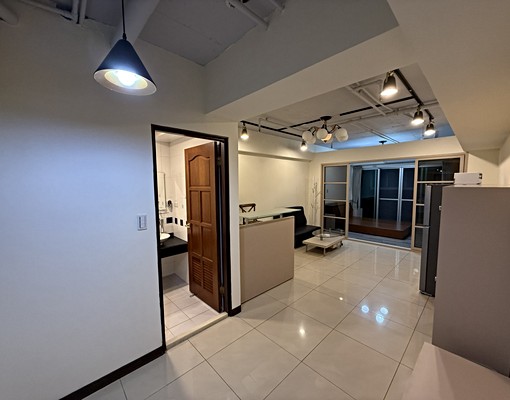 太子成大會館【東區南紡旁~優質豪華電梯套房~生活機能滿分】 - Image 4