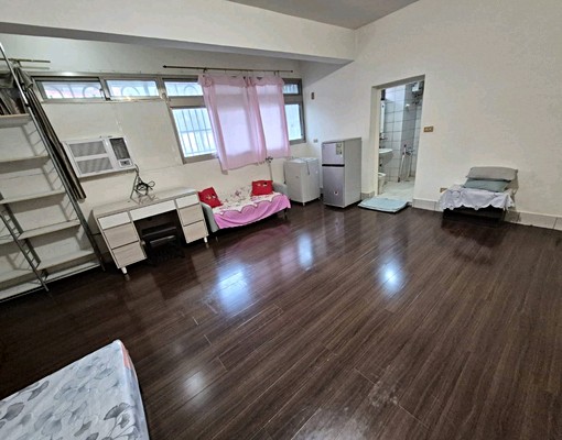 近園區13坪大套房 - Image 1