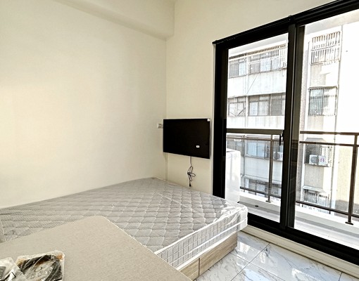 💖西屯逢甲⭐全新完工⭐全新未住⭐電梯套房⭐獨洗曬⭐可租補 - Image 1