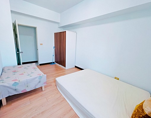 東區東門帝國高樓層景觀大四房(附傢俱電含管) - Image 14