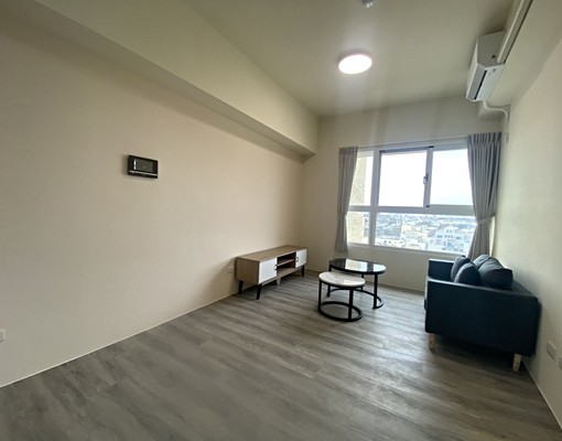 閱好書房兩房含車位含管理費 - Image 2