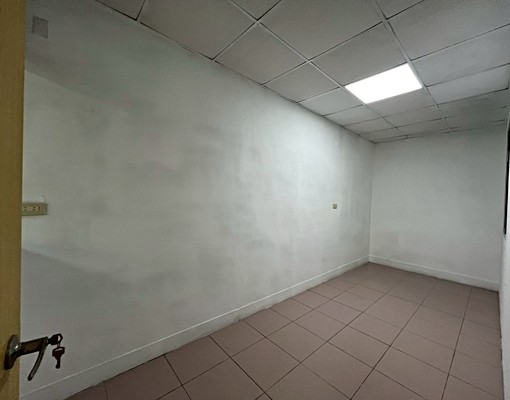 新埔、租補報稅入籍採光3房空屋機能強 - Image 10