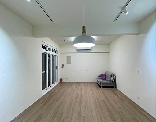 全新裝潢3房2廳2衛/室內空間方正適合三代同堂同住 - Image 1