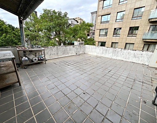 近捷運忠孝復興5分【超值1房1廳】獨洗大露臺@採光大空間 - Image 9