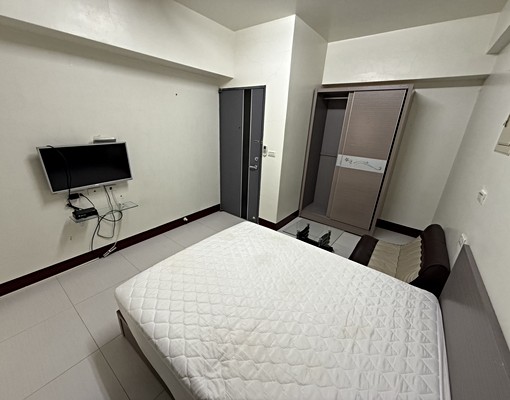 【養貓可談】金山街後段近園區獨立陽台洗衣機&電梯大樓套房出租 - Image 3