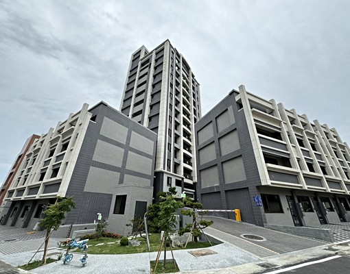 富岡景觀2房車 - Image 1