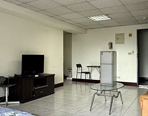 室內大套房✨獨洗曬✅全配傢俱電✅可租補✨生活機能佳 - Image 2