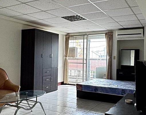 室內大套房✨獨洗曬✅全配傢俱電✅可租補✨生活機能佳 - Image 4