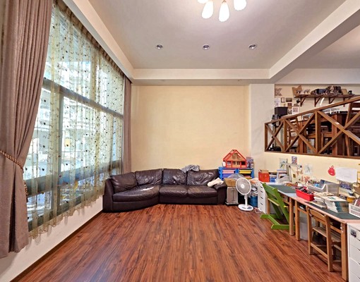 holy哥可寵物可租補!整棟出租五房美透天門前停車 - Image 3