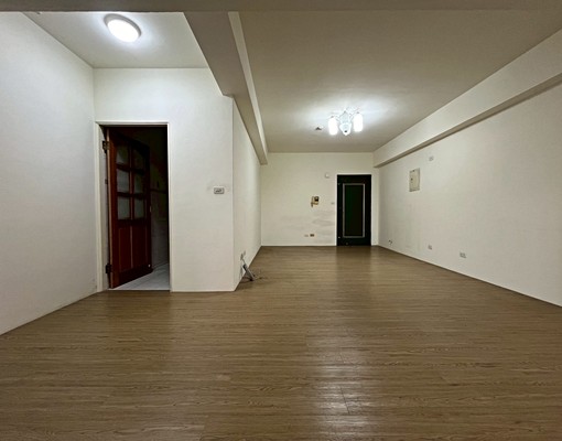 烏日區可租補💎新幹線大三房平車 - Image 4