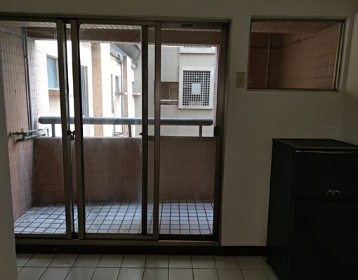 2樓20實坪免公水電低管，年繳打折可辦營登2面通風陽台大廚 - Image 7