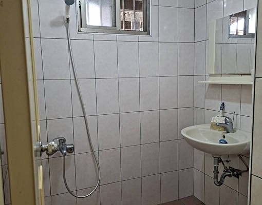 8300元邊間採光大套房,近永和樂華夜市周邊。 - Image 6