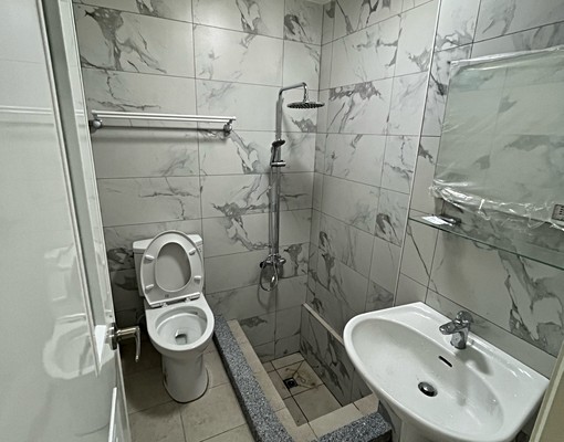 全新可寵兩房兩衛一廳一廚/家樂福商圈/全新傢俱電 - Image 5