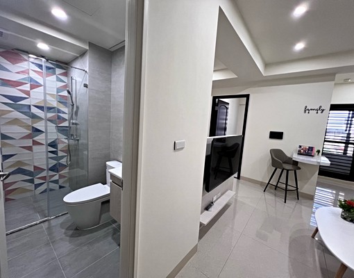 近大東捷運站全新住家微笑城堡2+1房兩位進鳳山火車站 - Image 12