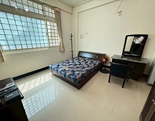 包租婆依依❤️ - Image 2