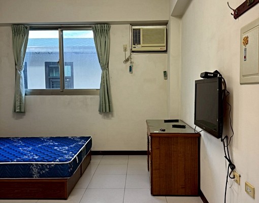 獨立套房/近高鐵/近中山醫大學 - Image 8